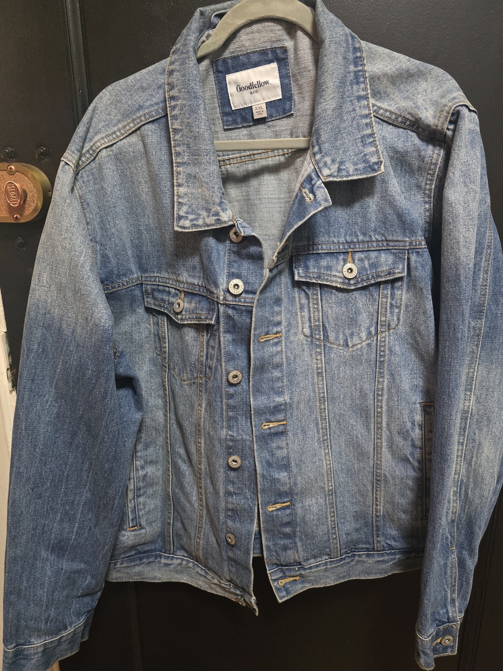 Men’s Denim Jacket, Cool Without Trying 👖